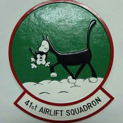 新品 USAF OKINAWA 空軍 プラック嘉手納①点41STairborne