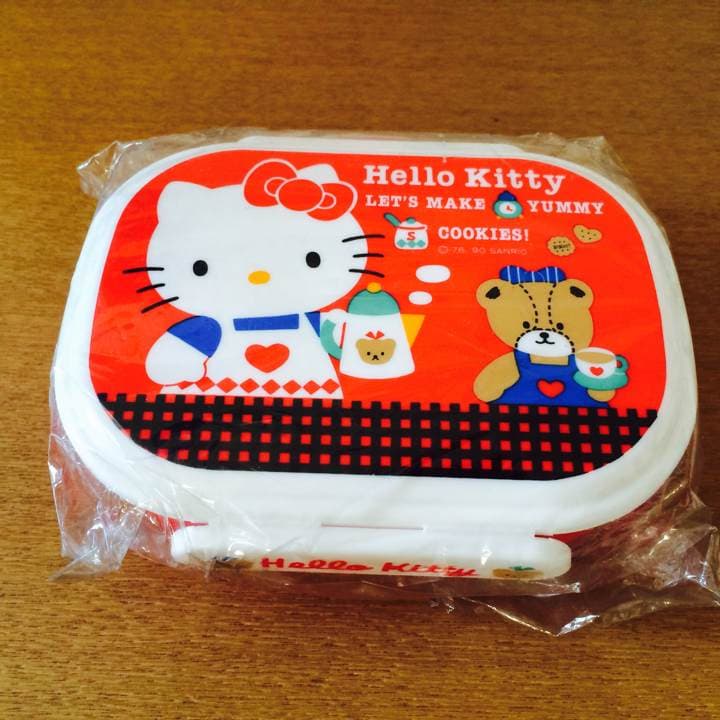 サンリオレトロ ハローキティ お弁当箱 新品未使用未開封 2026年最新】Yahoo!オークション -キティ レトロ 弁当の中古品・新品