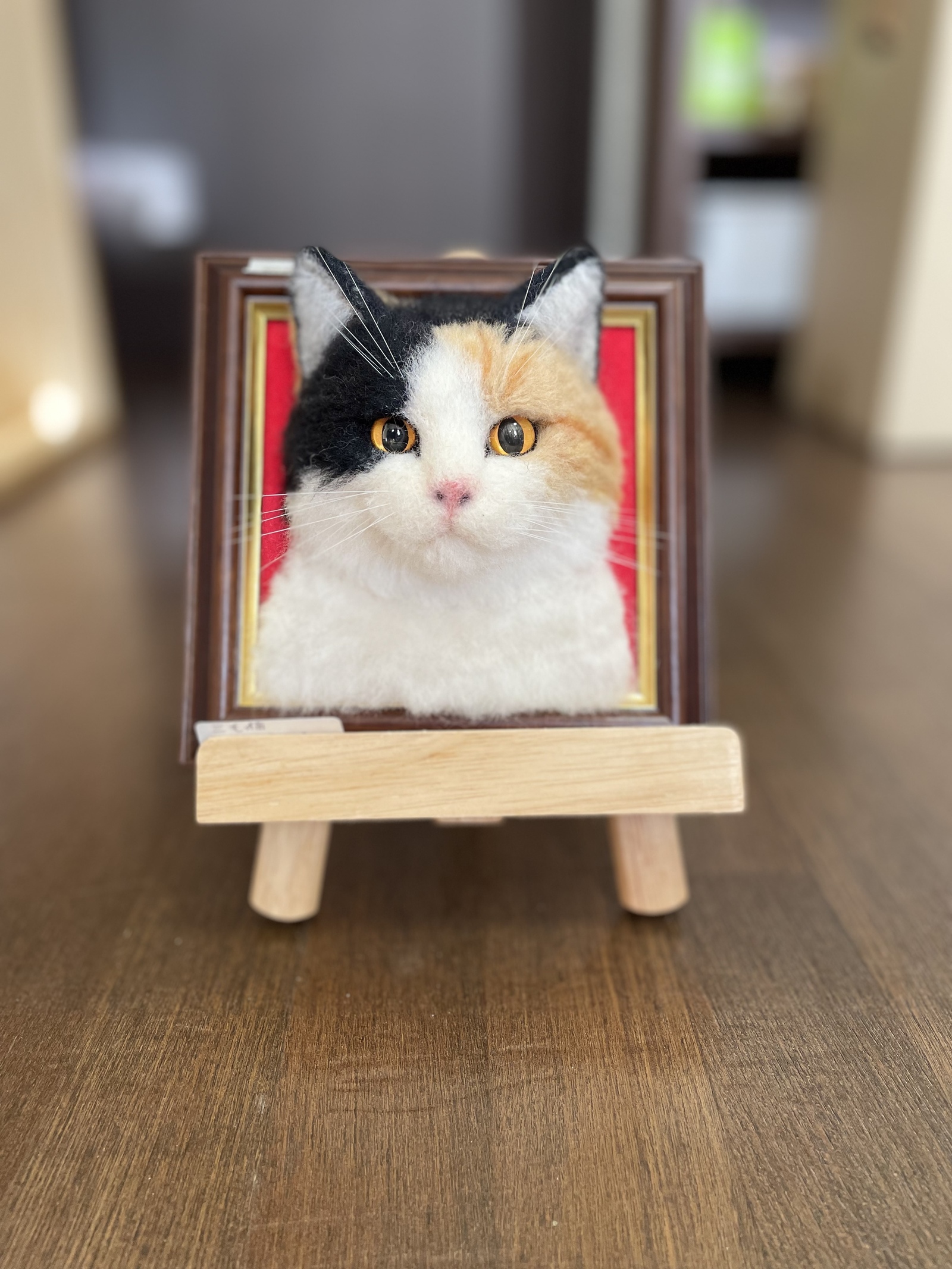 三毛猫のフレーム猫 羊毛フェルト 羊毛フェルト猫 三毛猫 - 猫家 羊毛