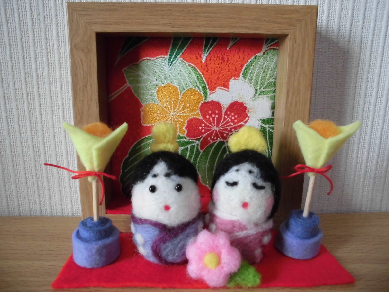 ちょっと笑える雛人形☆羊毛フェルト☆ひな祭り☆背景額セット