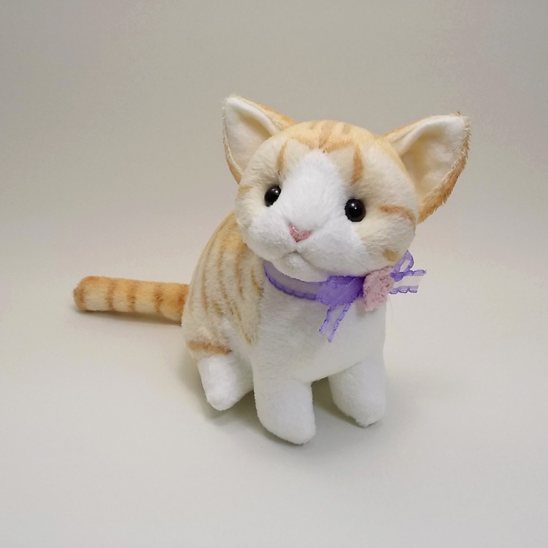 猫ぬいぐるみ「ねこにゃ」茶トラ白 【受注製作】 - FICORINTAN'S