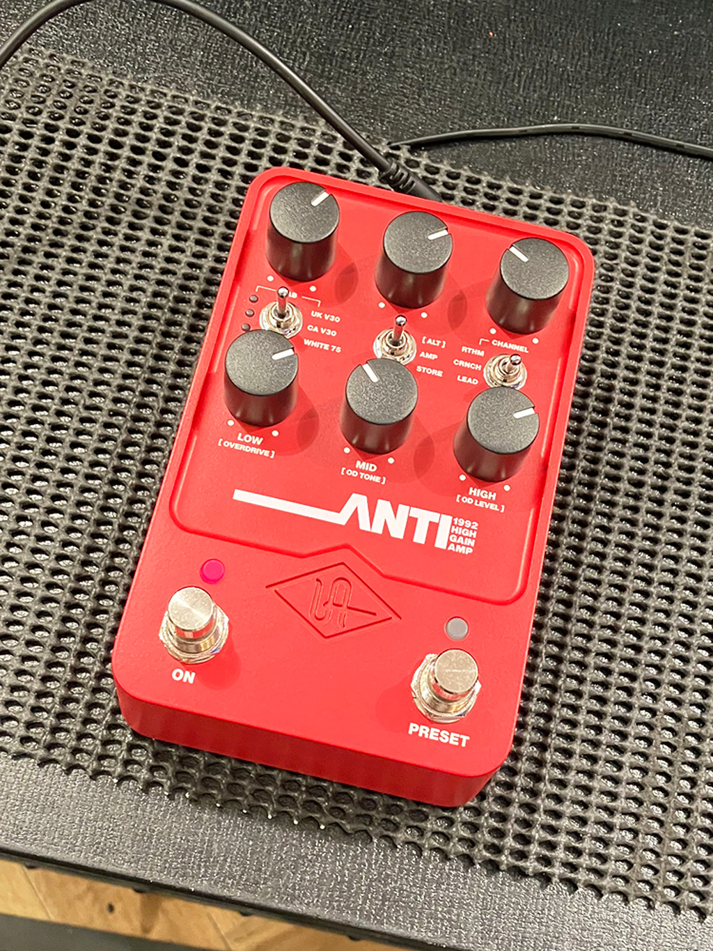 Universal Audio 【特別価格プロモーション】UAFX ANTI 1992 High Gain