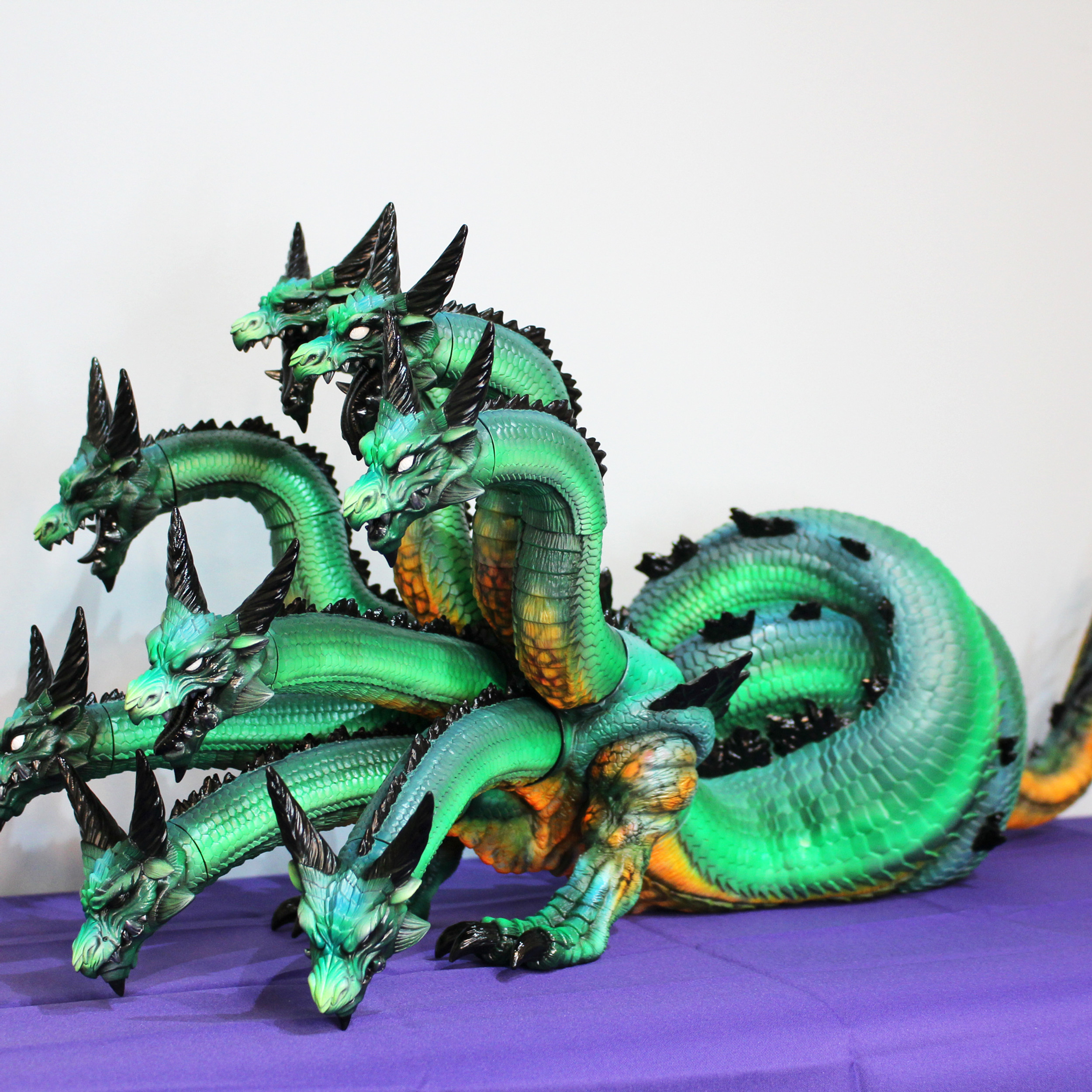 メタリックモンスターズ やまたのおろち ダイキャスト製フィギュア