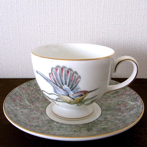 ウェッジウッド（Wedgwood）ハミングバード（廃盤品）カップ＆ソーサー