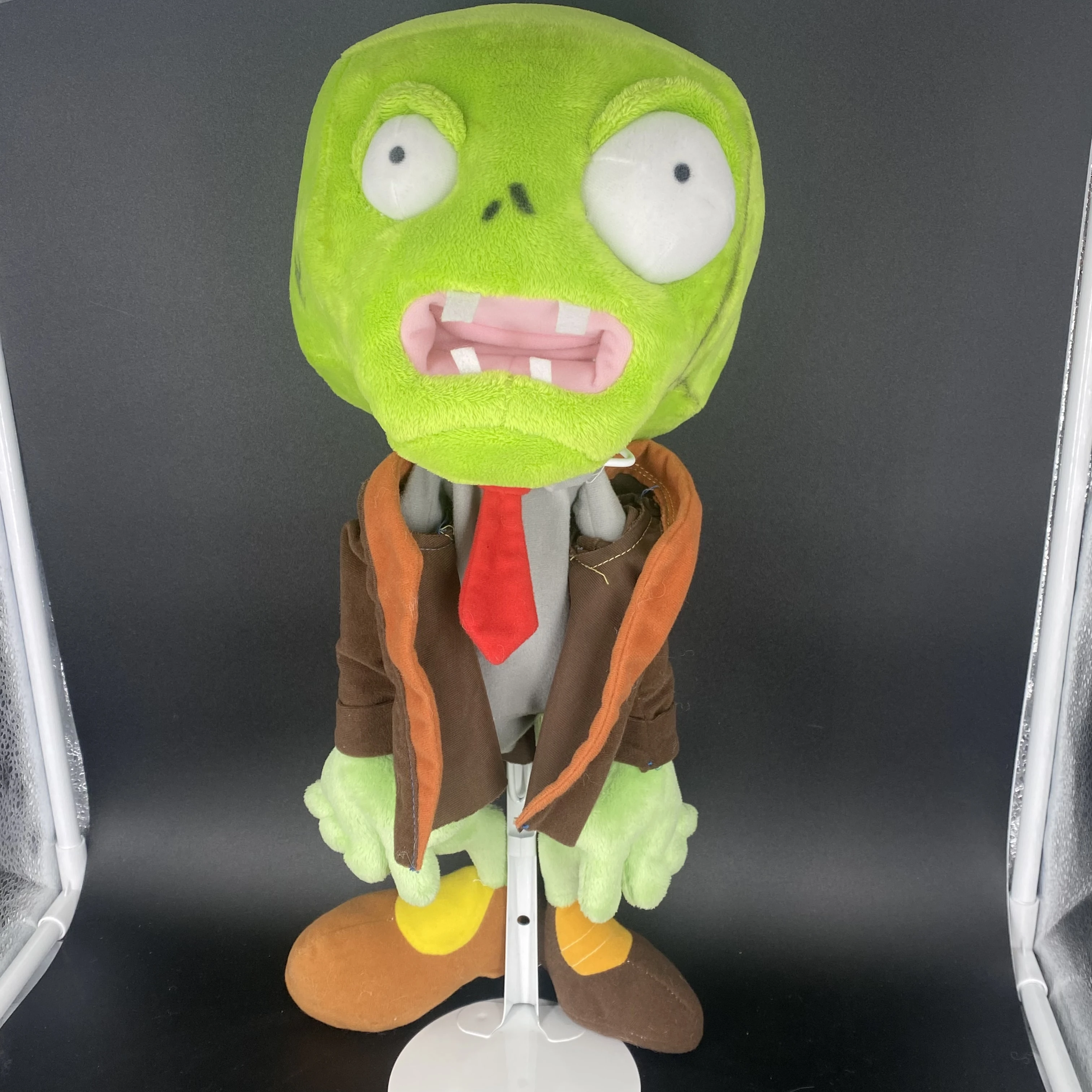 Zombie (Worldmax: Fourth Prototype Design) | Plants vs. Zombies