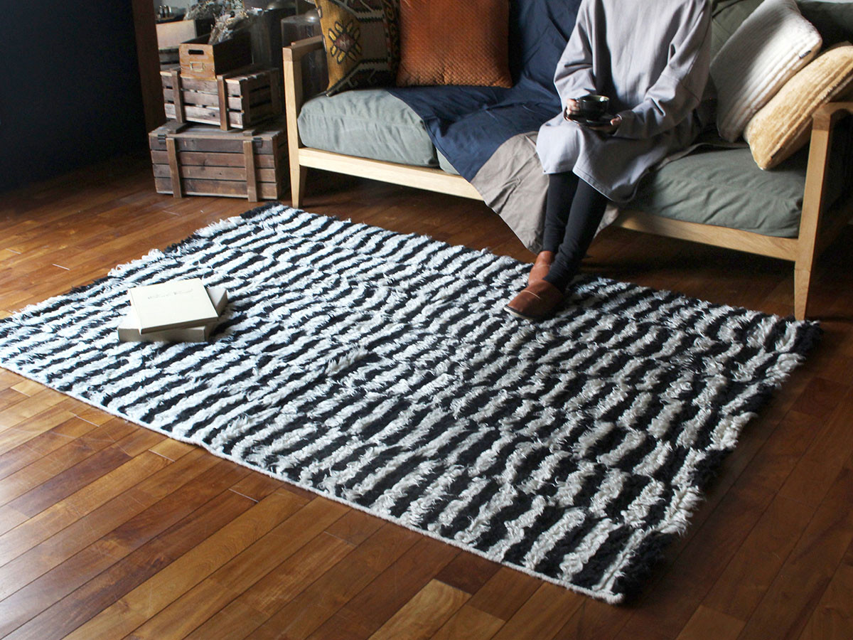 a.depeche NZ wool rug black & white / アデペシュ ニュージー