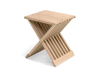FRITZ HANSEN Fionia Stool / フリッツ・ハンセン フィオニア スツール