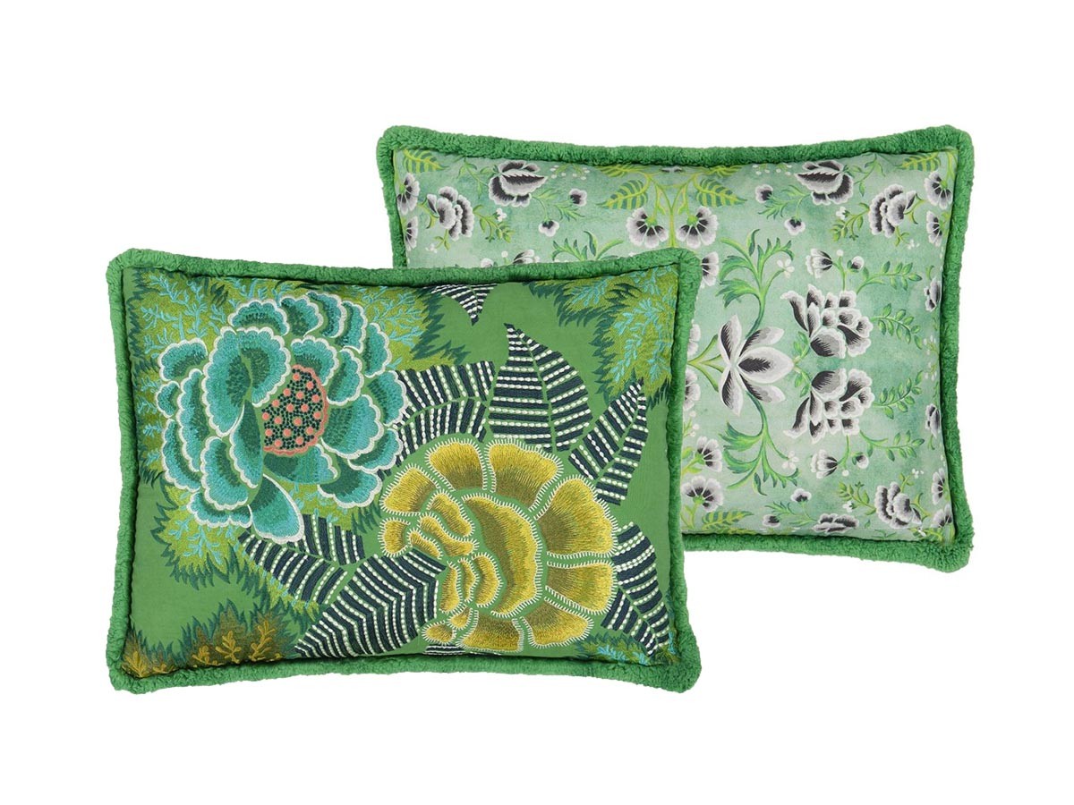 DESIGNERS GUILD Rose de Damas Embroidered Cushion / デザイナーズ