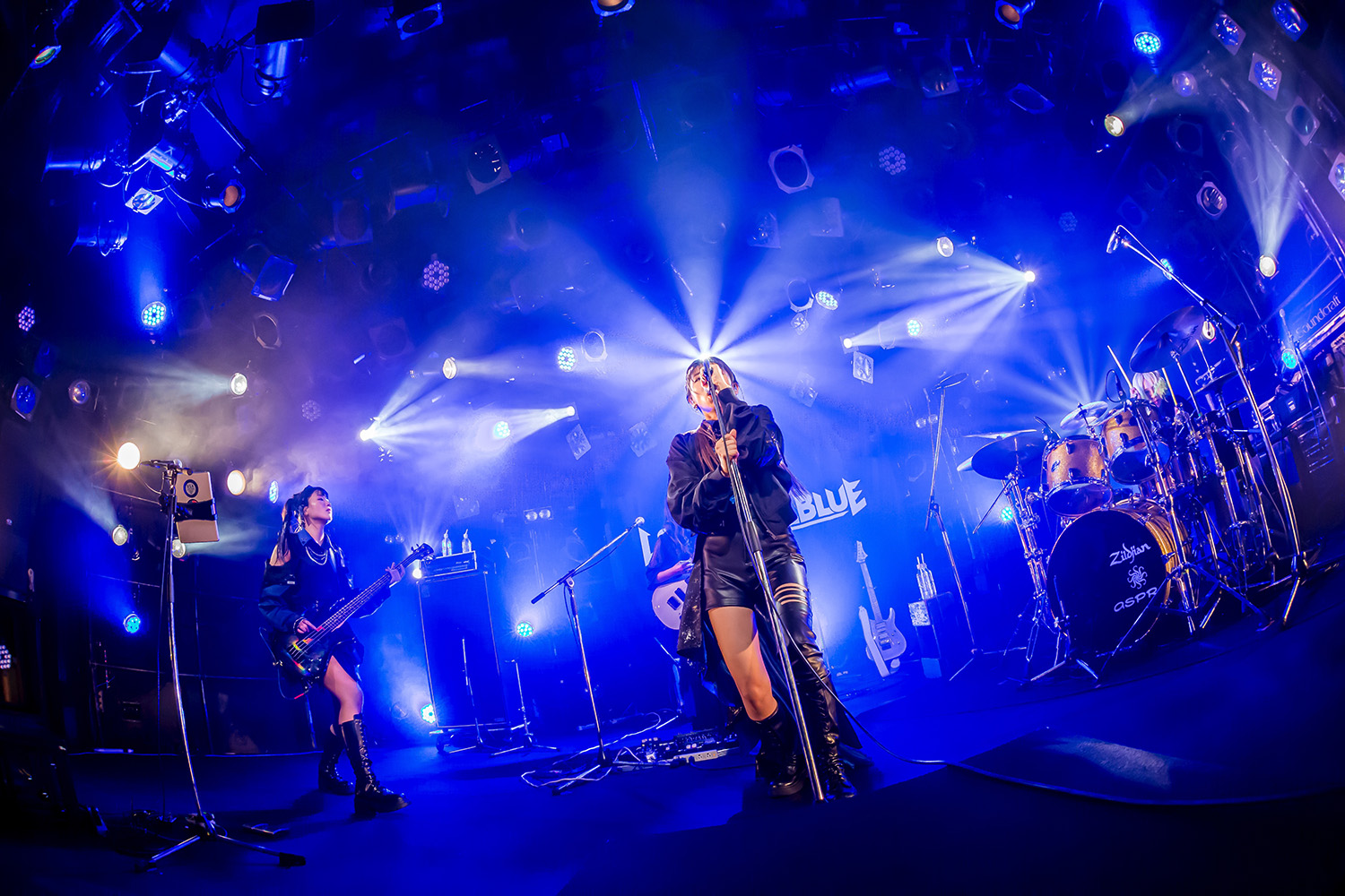 Lonesome_Blue機材紹介】2024.12.19@渋谷CLUB QUATTRO Lonesome_Blue
