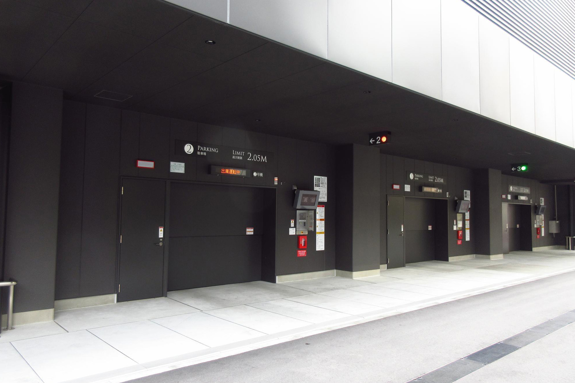 エレベーター式駐車場の特徴について解説！設置がおすすめ・不向きの