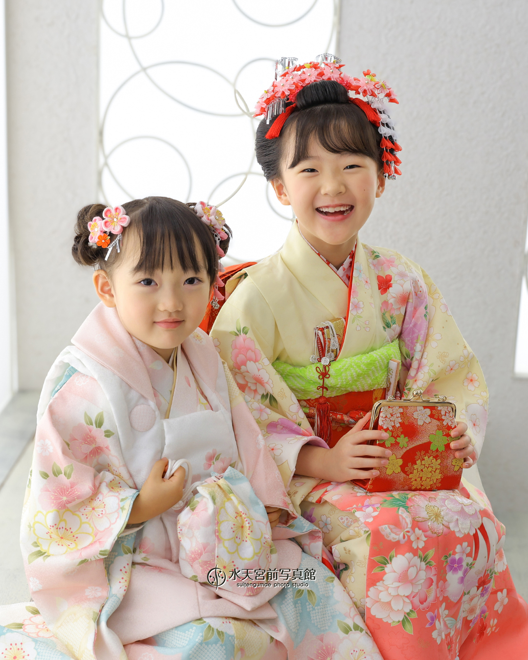 寄り添う仲良しのお姿も素敵🎀七五三おめでとうございます！ | 初