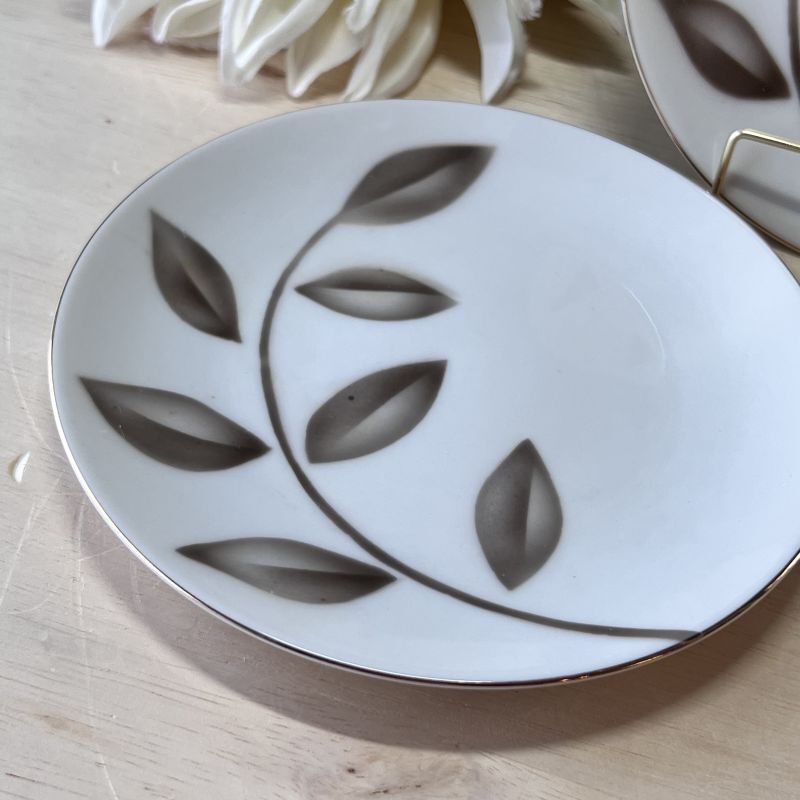 YAMATAKE CHINA リーフ柄15cmプレート皿 2枚セット モダンベージュ
