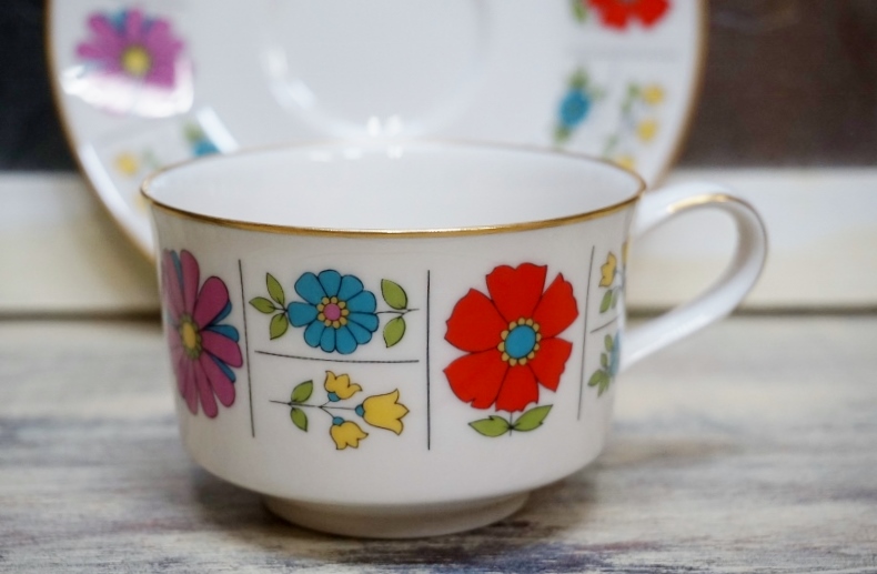 NORITAKE ノリタケ アイボリーチャイナ レトロポップフラワー カップ